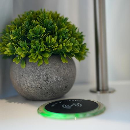 Smart-Home In Original Victorian Building Bristol Exteriör bild
